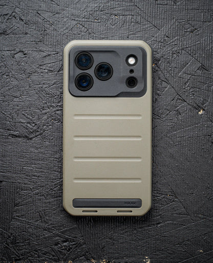 Forge Case_iPhone 18 Pro_OD GREEN