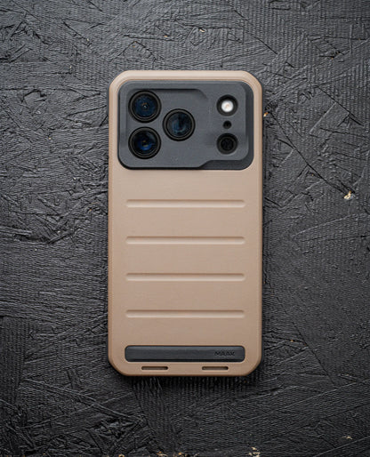 Forge Case_iPhone 18 Pro_Coyote Tan