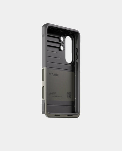 MAAK_S26_Ultra_iso_front_OD Green